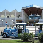 Quercia Lido Altanea Apartment
