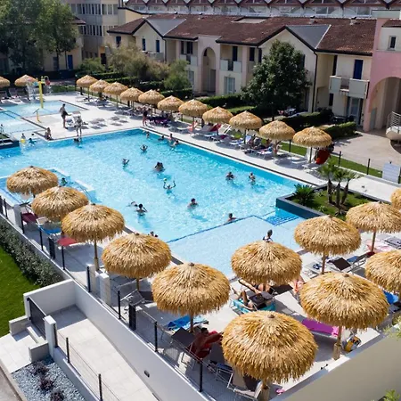 Quercia Lido Altanea アパート *