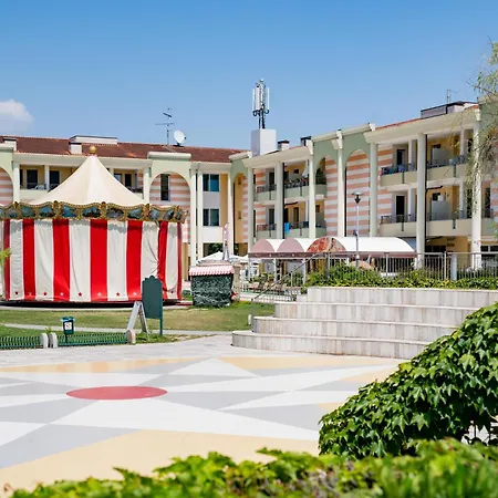 Quercia Lido Altanea アパート